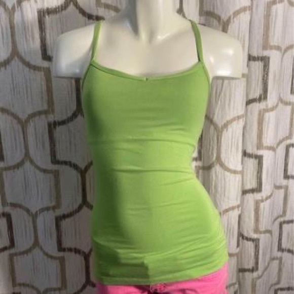 Women’s XS tank bundle (4 items- Express & Lucy brands included) - Picture 4 of 10